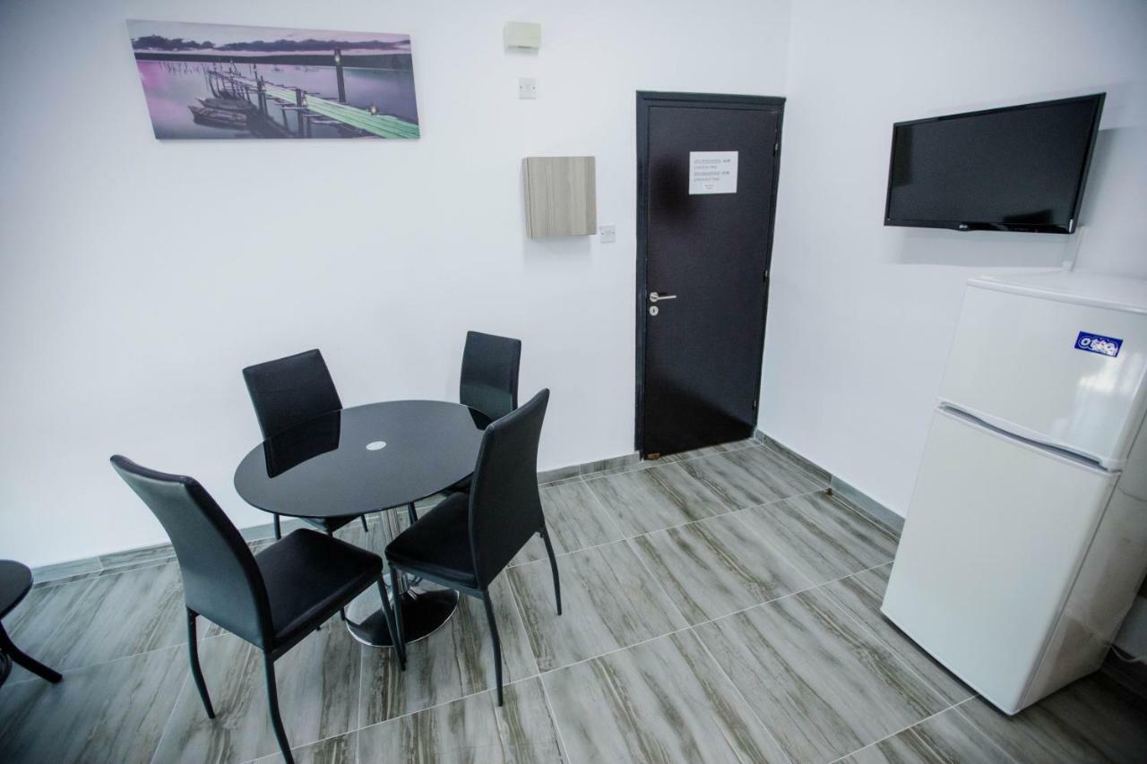 Twins Apartments Като-Пиргос Экстерьер фото